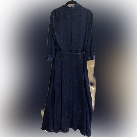 Banana Republic Maxi Dress - Picture 3 of 4